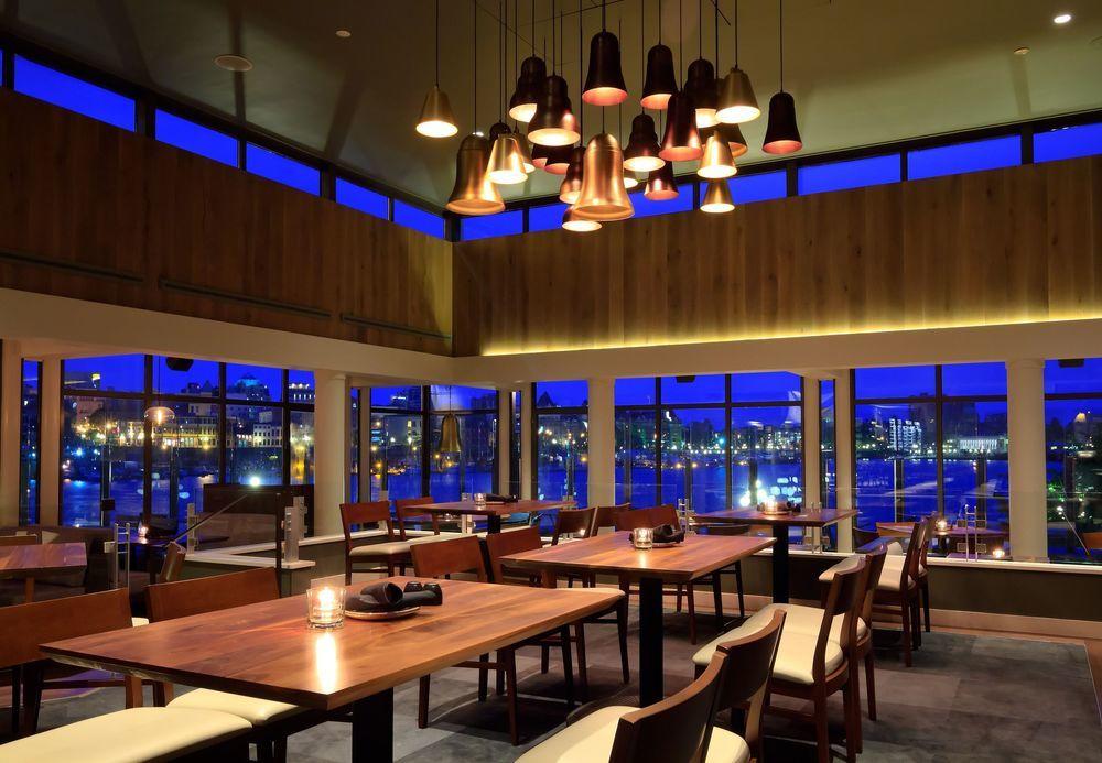 Resort Delta By Marriott Ocean Pointe Victoria