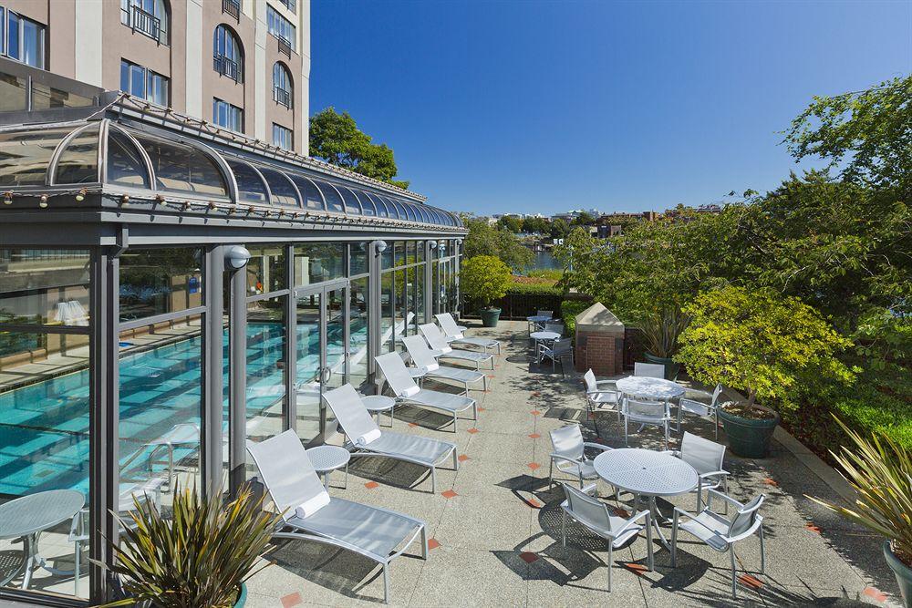 Delta By Marriott Ocean Pointe Victoria