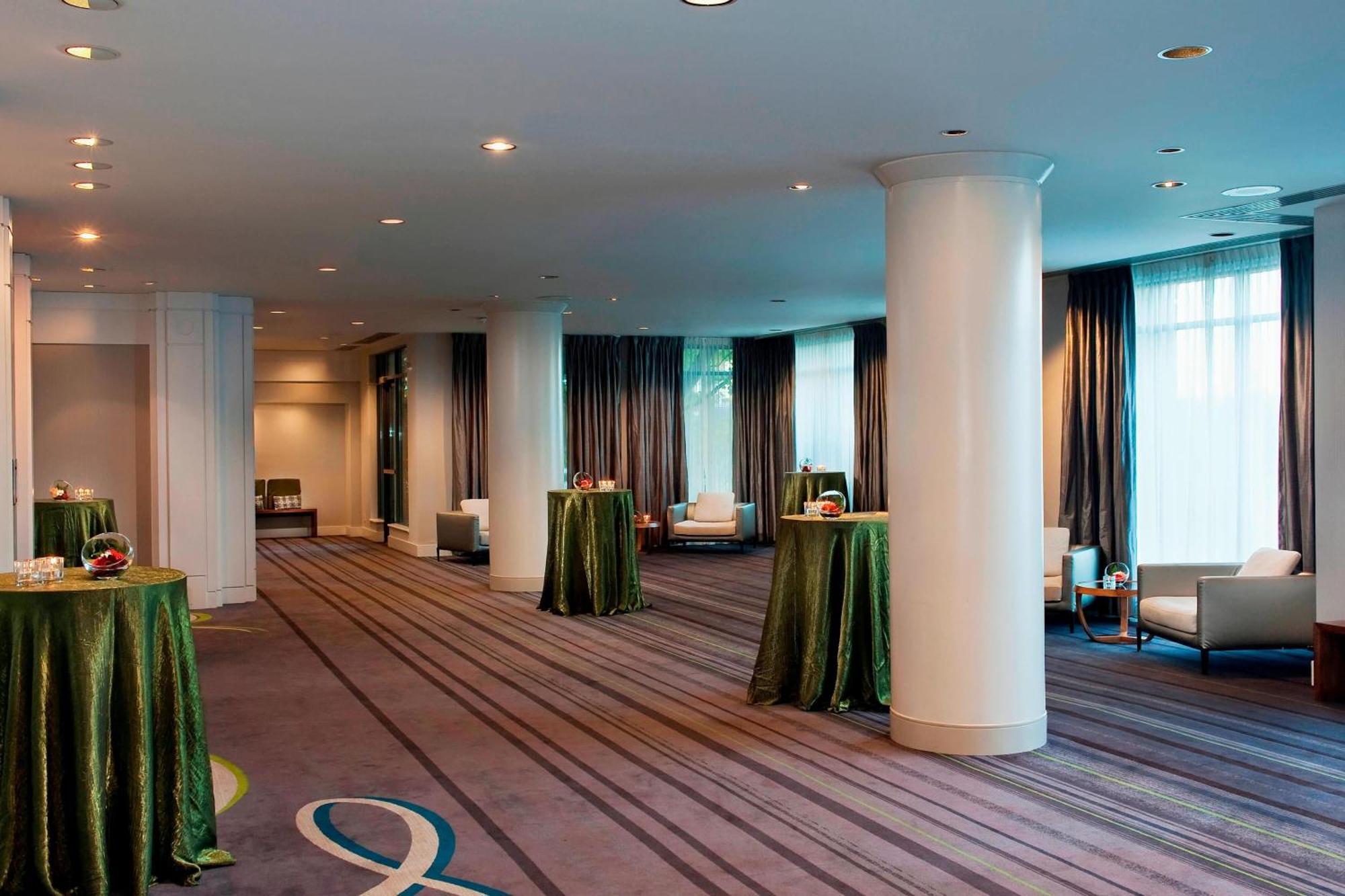 Delta By Marriott Ocean Pointe Resor 4*